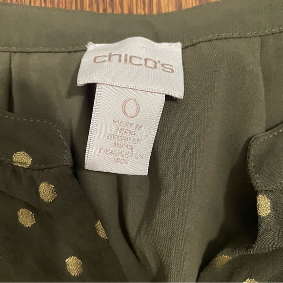 Chico's Green Gold Floral Blouse Bell Sleeve Size 0 or US 4-small - Picture 8 of 10